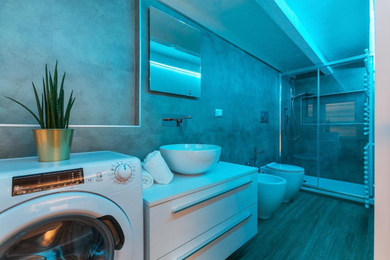 Ferrara Mayr White Apartment Εξωτερικό φωτογραφία