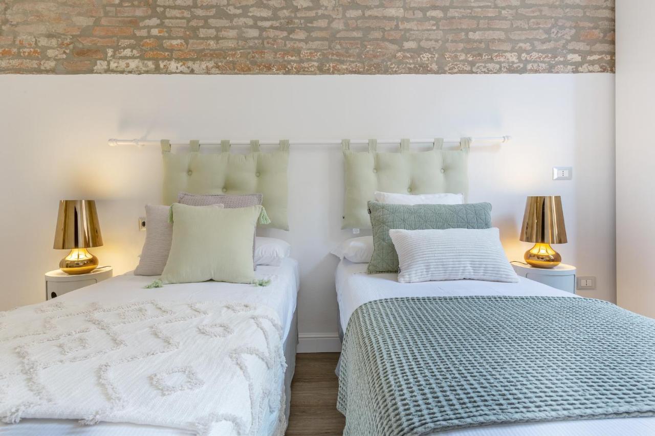Ferrara Mayr White Apartment Εξωτερικό φωτογραφία