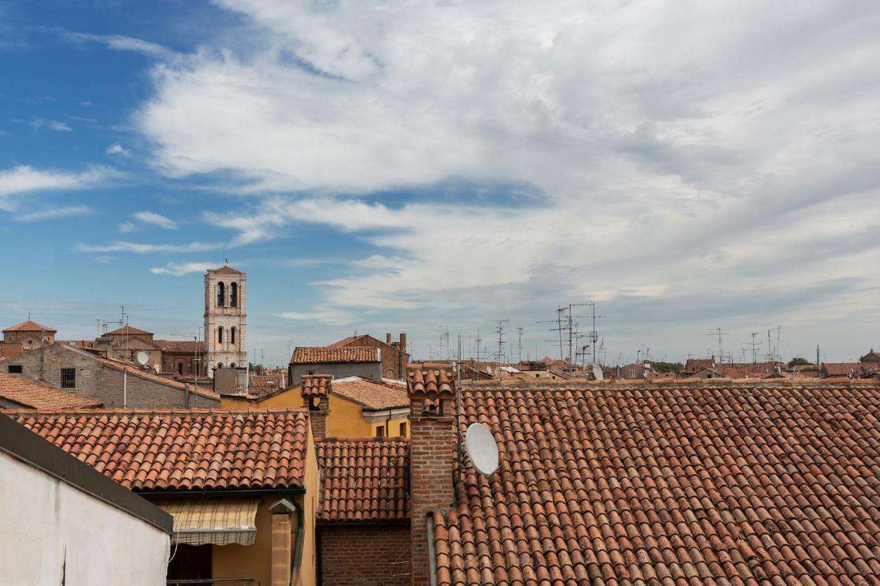 Ferrara Mayr White Apartment Εξωτερικό φωτογραφία